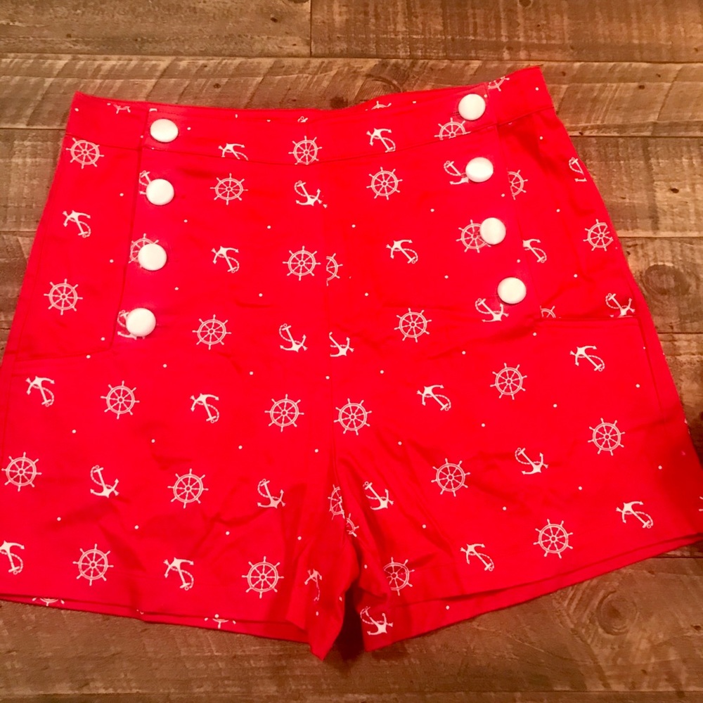 Vintage look shorts - cute cute cute!